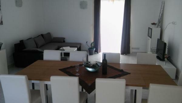 Pool House - Medulin Riviera Apartment Bagian luar foto